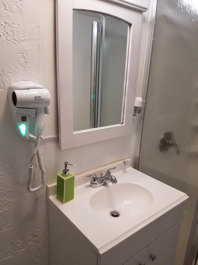 Hébergement de vacances Modern 1 *